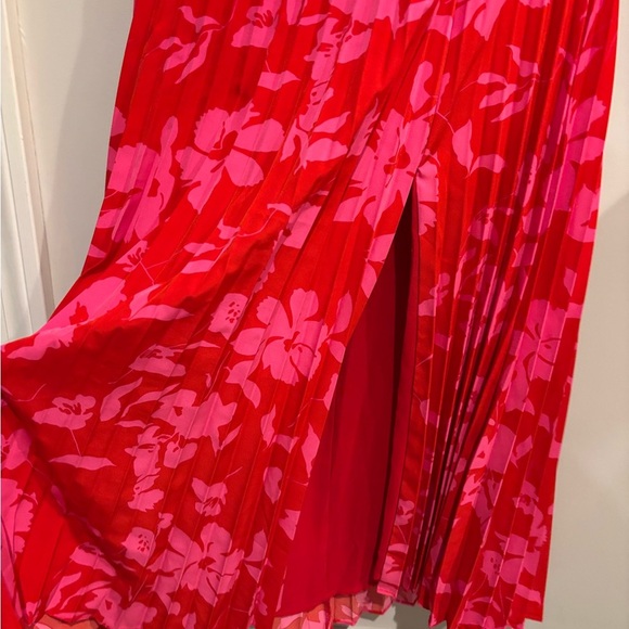 Lulu's Vibrant Moment Red and Pink Floral Pleated Lace-Up Midi Dress in Small - Picture 2 of 8